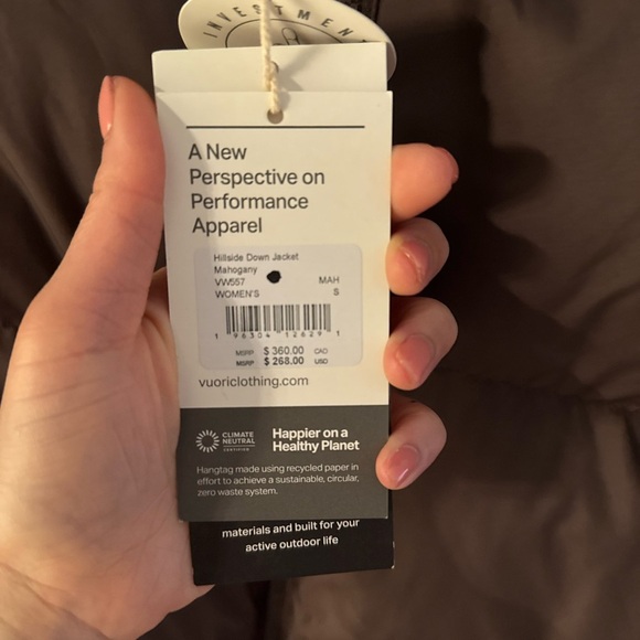 NWT Vuori Hillside Down Jacket
SOLD OUT IN STORES AND ONLINE
SIZE: S IN BROWN - Picture 2 of 5